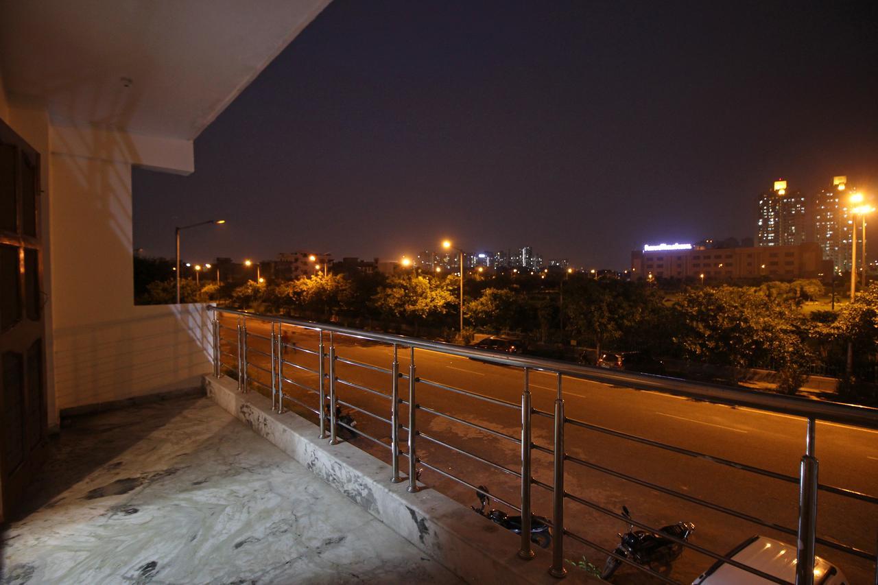 Oyo 9192 Hotel Raghav Residency Noida Eksteriør bilde